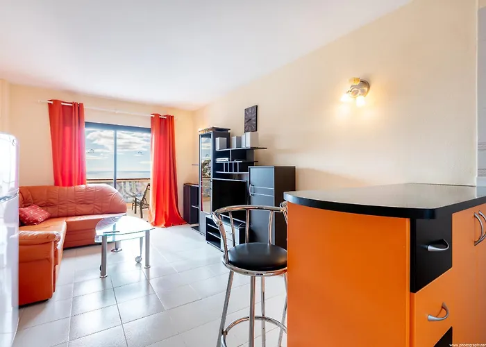 Ocean View Terrace - *